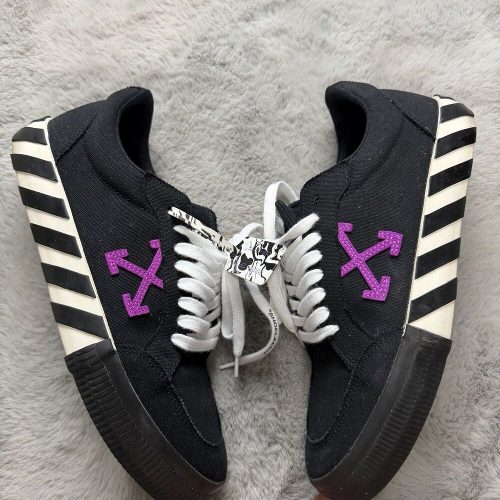 Off-White Vulc Low Black Purple Size 44 US 11 Sneakers Shoes Low Top Authentic